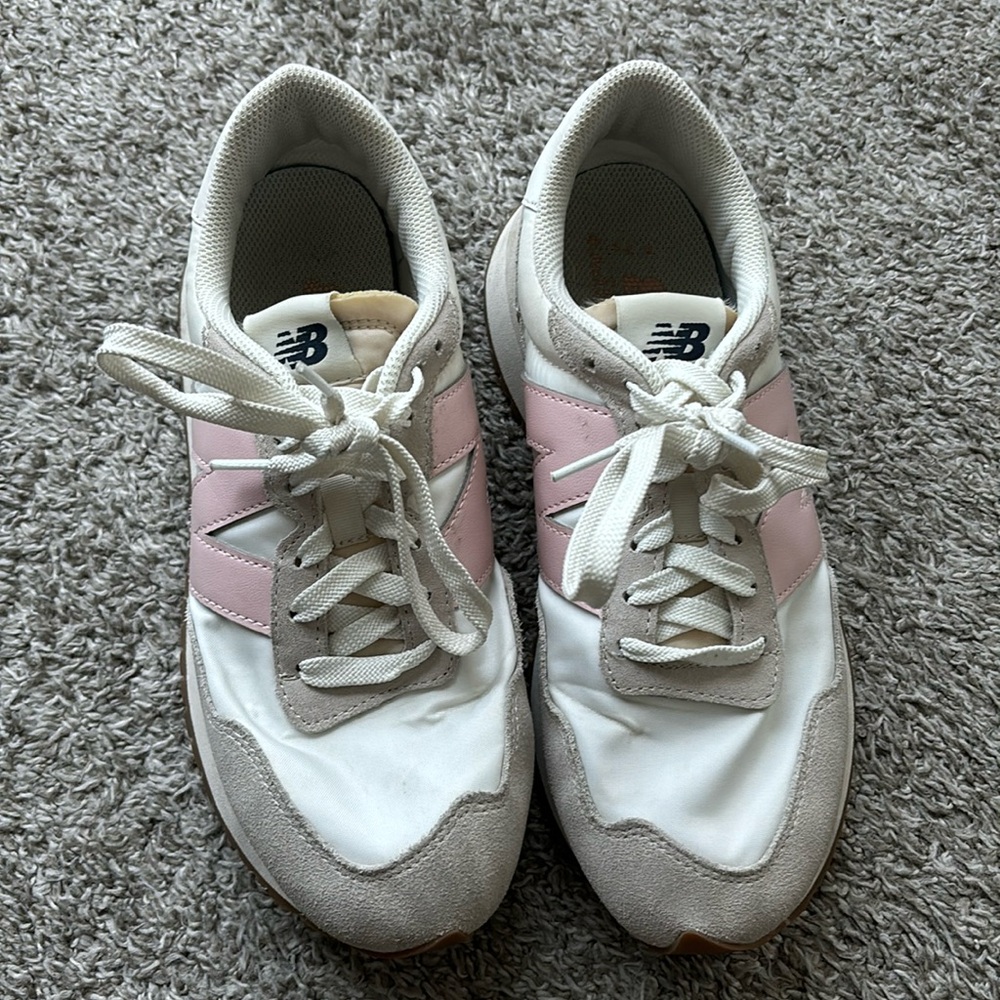 New Balance Sneakers